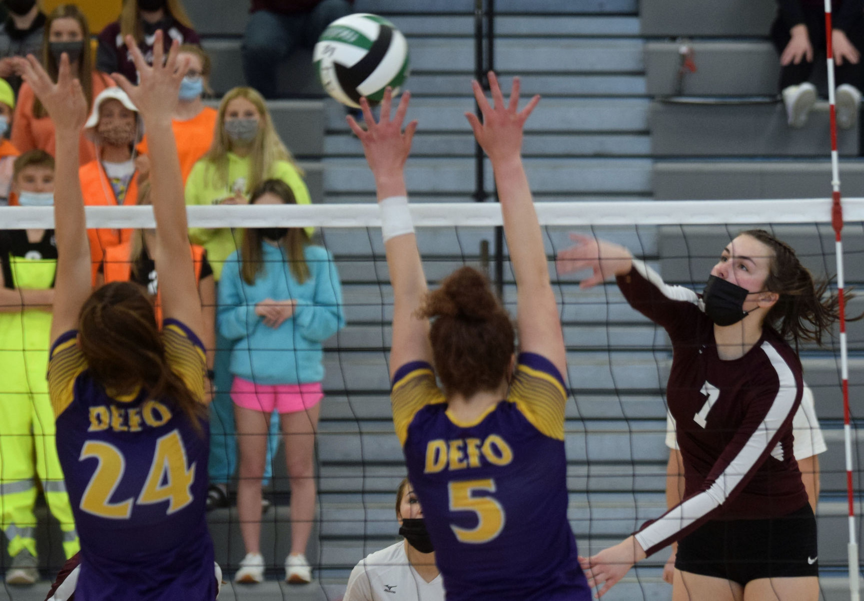 Holmen's Raegan Boe